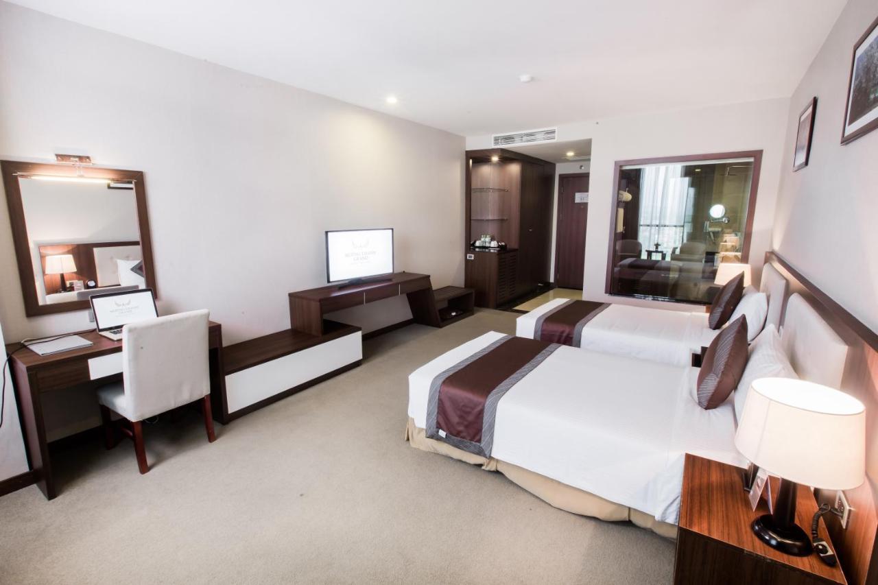 เมือง แท็ง แกรนด์ ฮวง ไม Hotel Hoang Mai  ภายนอก รูปภาพ